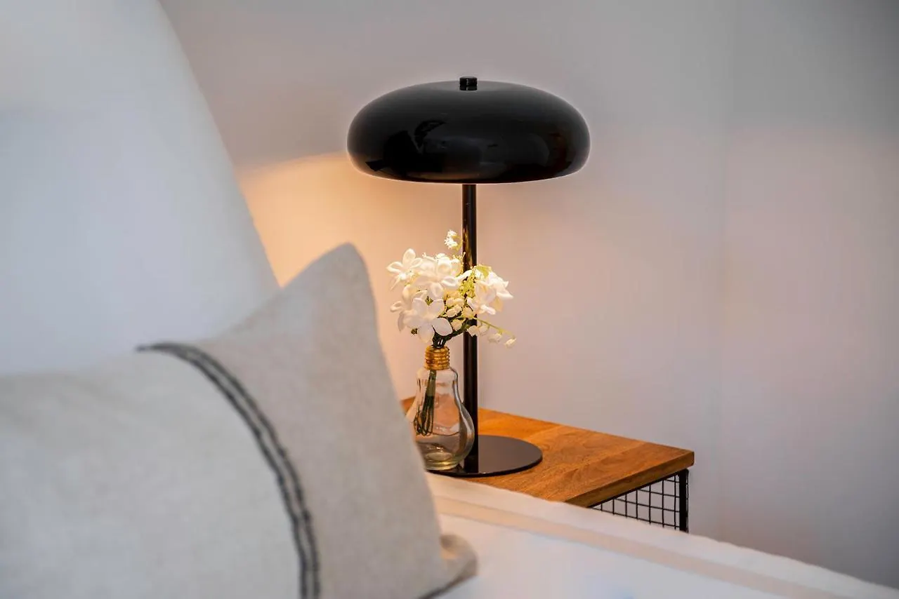Apartsnoubcn Equador Les Corts Apartment Barcelona